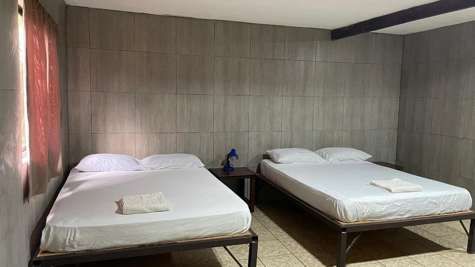Be My Guest Cabinas Puerto Viejo de Talamanca Bagian luar foto